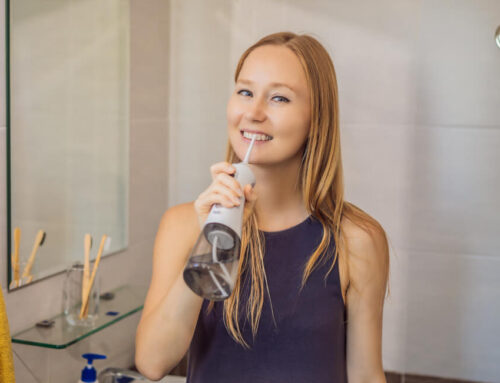 Zakażenia periimplantitis oraz zaniedbania higieny jamy ustnej w pracach protetycznych