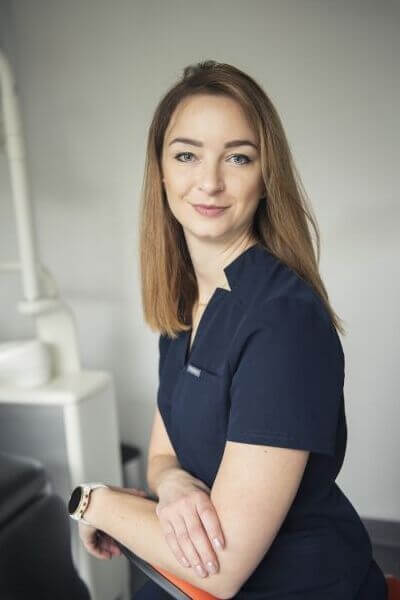 materna-dental-personel-specjalista-periodontologia-joanna-banach-skowronek